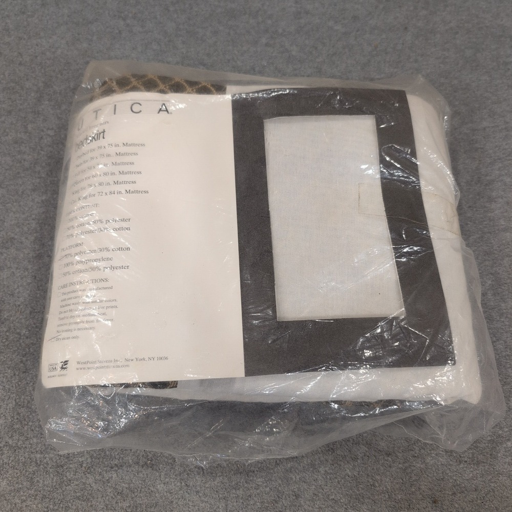 Utica Queen Bedskirt Olive Green Tan Geometric Trellis Pattern Bedding New - Picture 3 of 4